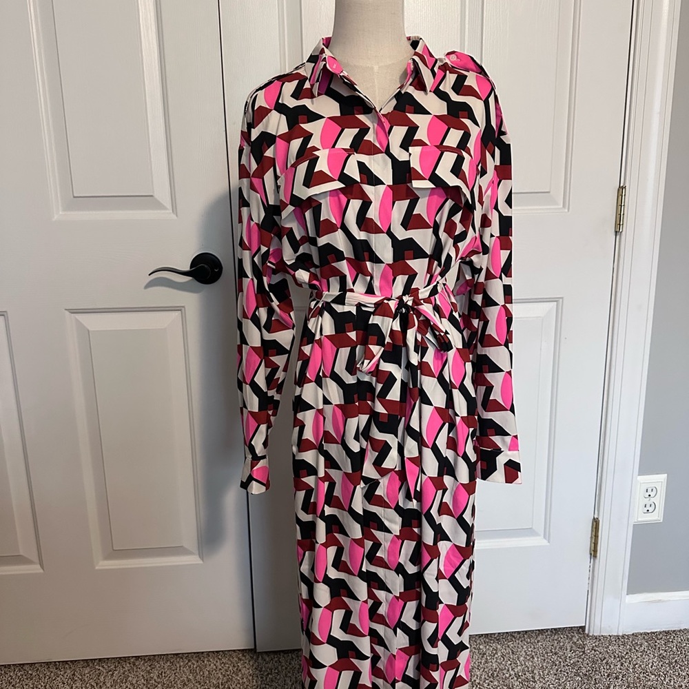 Express Pink, Black & White Geometric Shirt Dress
